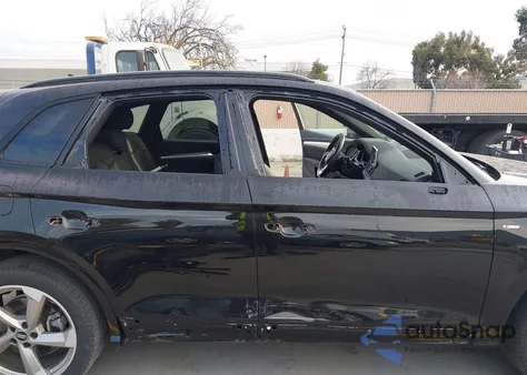 2020 Audi Q5 Titanium Premium Plus 45 Tfsi Quattro S Tronic z USA, uszkodzony, nr VIN WA1ENAFY5L2076200